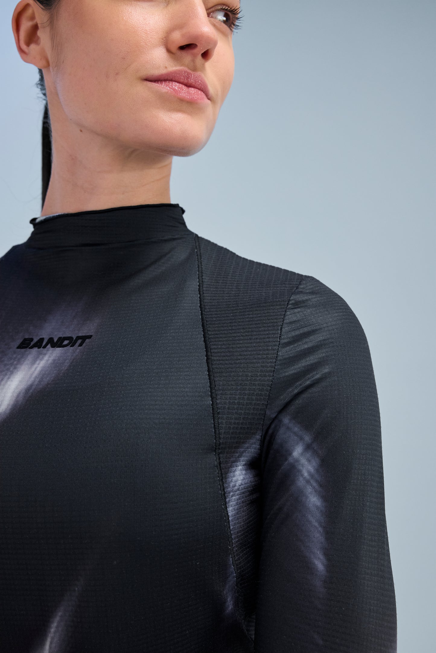 Women's AuraGrid Mockneck Performance Top